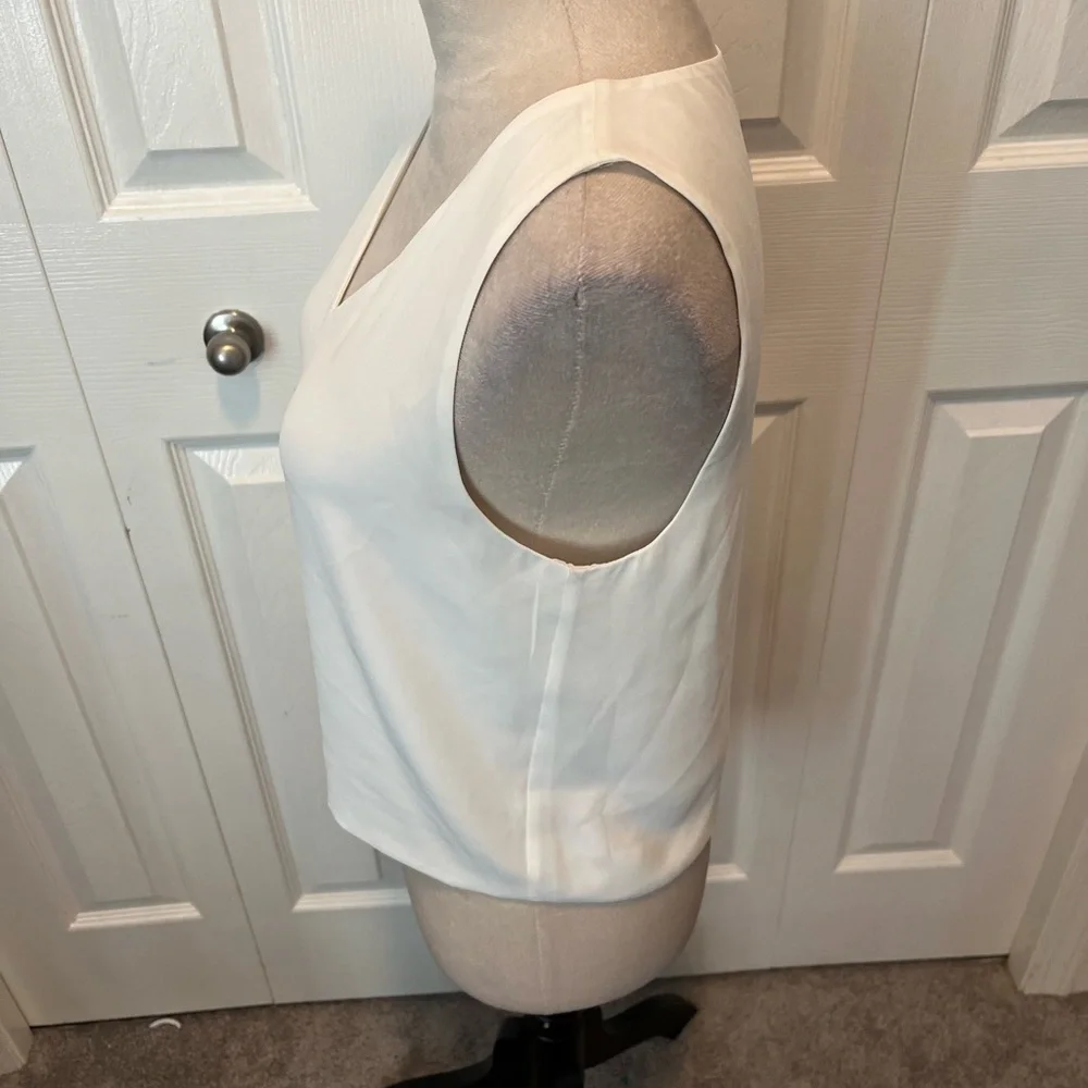 Babaton from Aritizia size S Elegant White Sleeveless Top - Picture 8 of 15